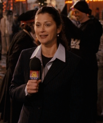 File:TV Reporter - Edited.png